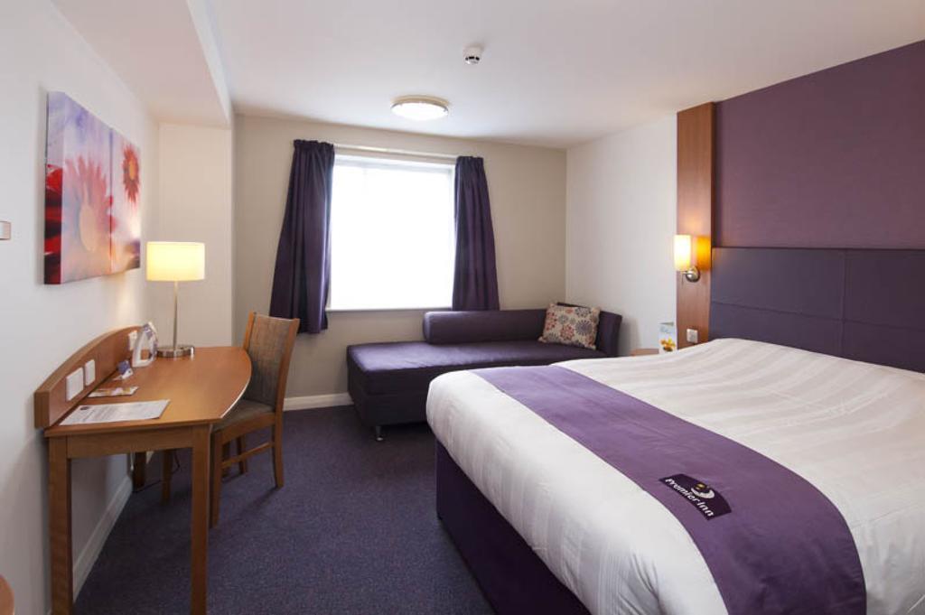Premier Inn Birmingham City - Waterloo St Bilik gambar