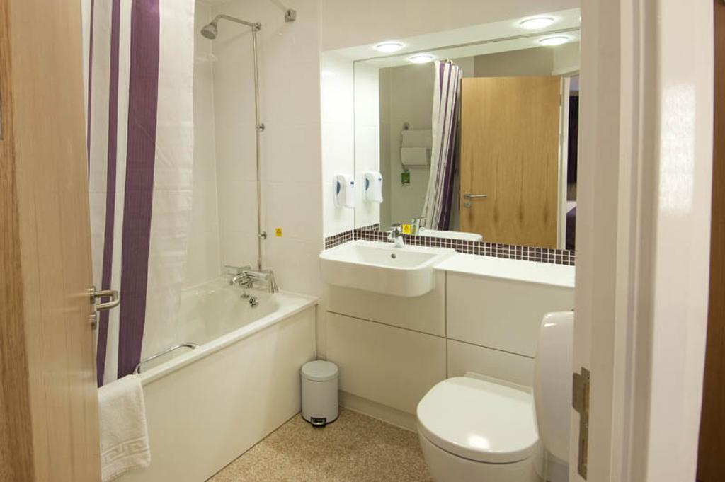 Premier Inn Birmingham City - Waterloo St Bilik gambar